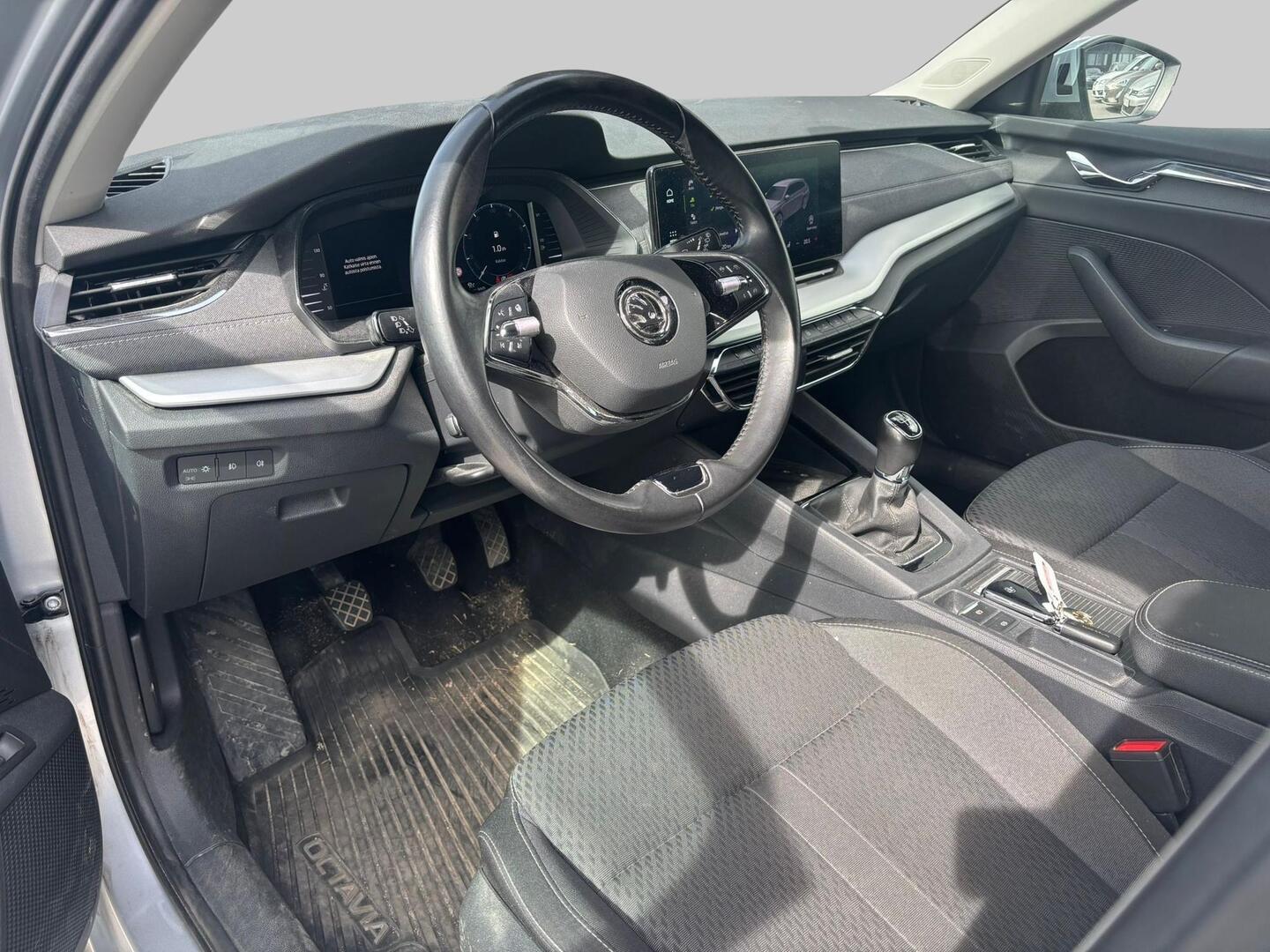 SKODA Octavia 2021