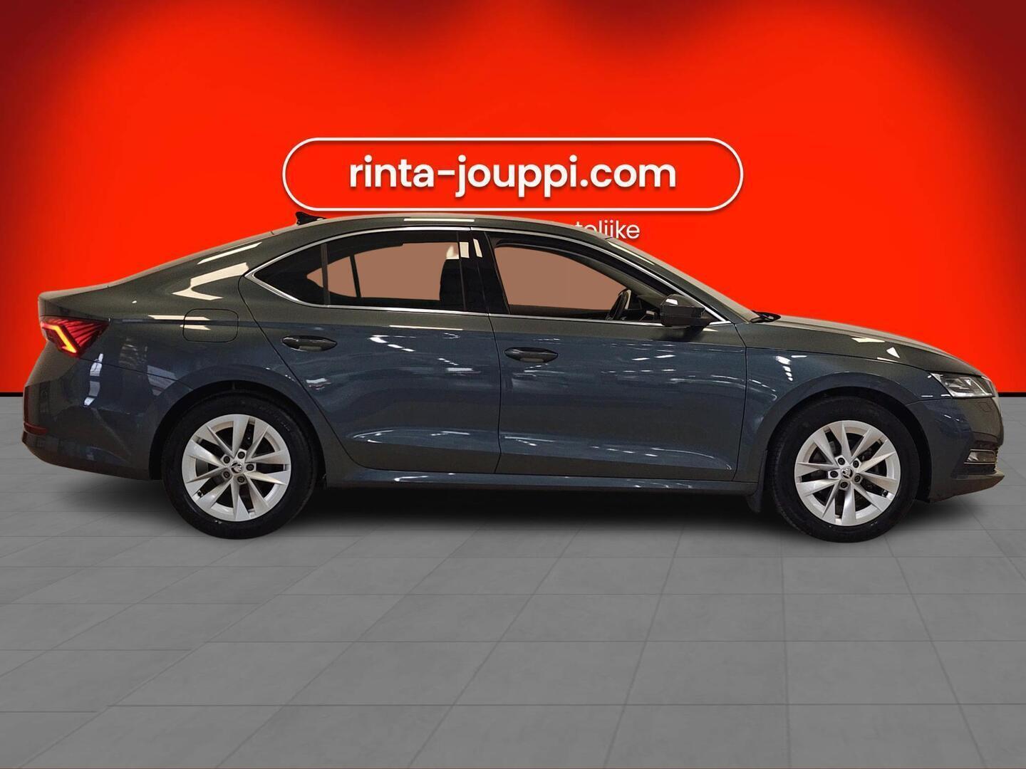 SKODA Octavia 2021