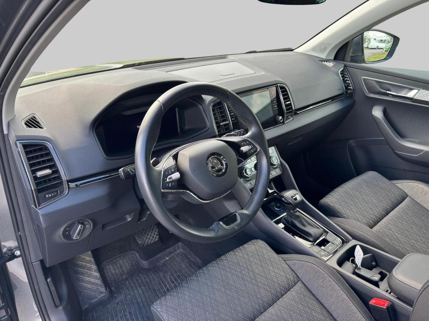 SKODA Karoq 2023