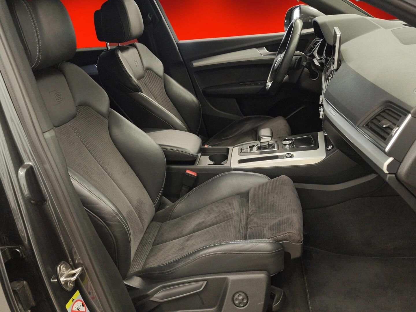 AUDI Q5 2020