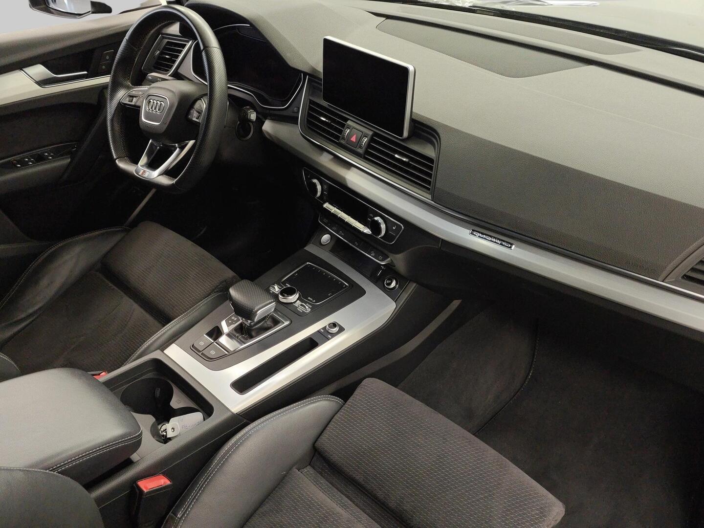 AUDI Q5 2020