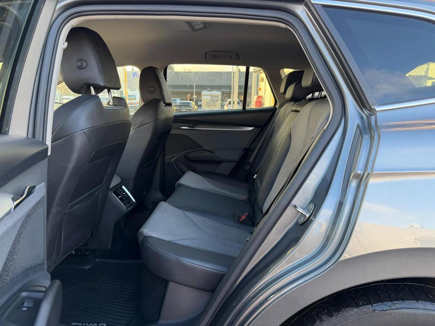 SKODA Enyaq 2022