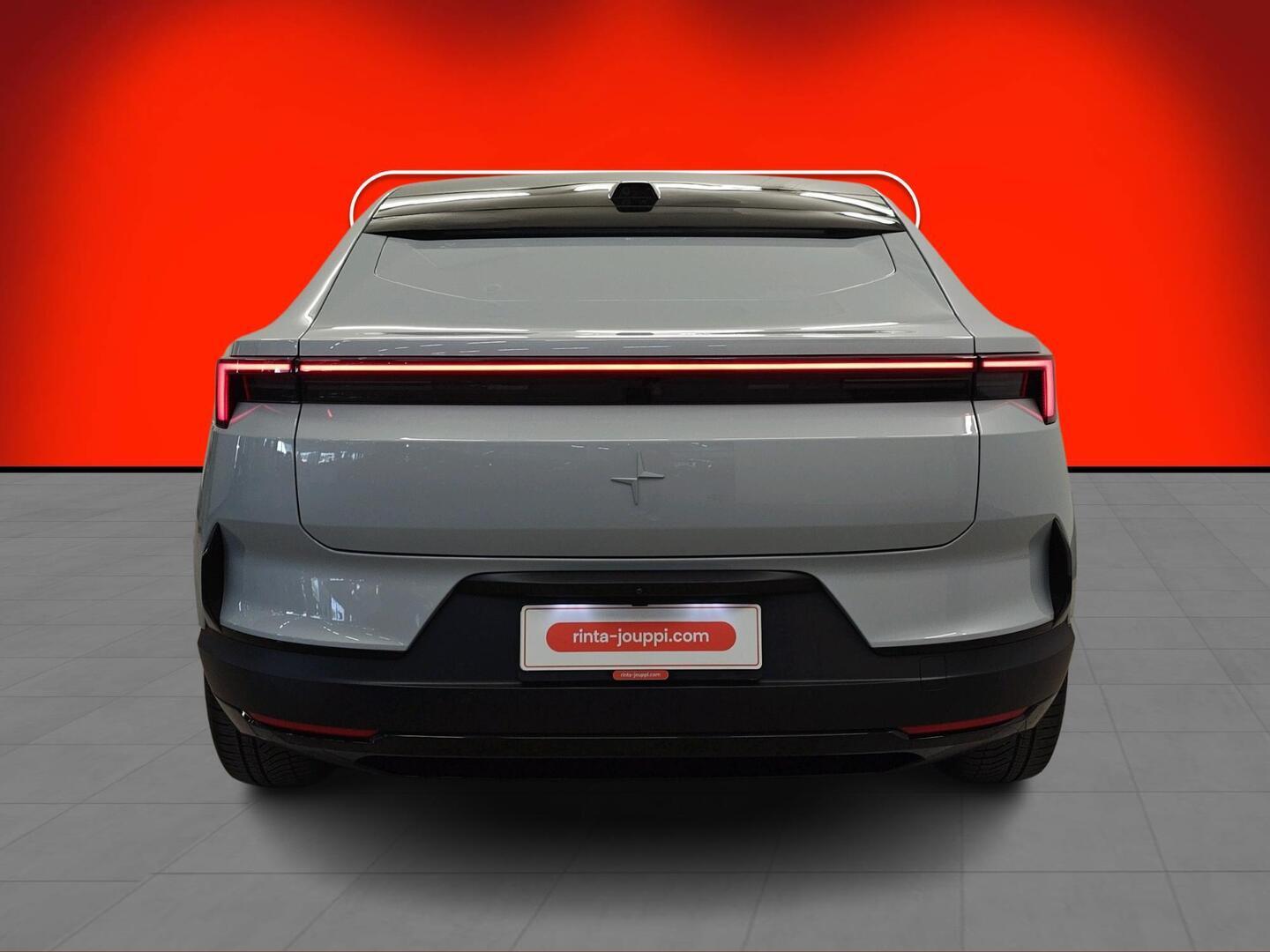 POLESTAR 4 2025