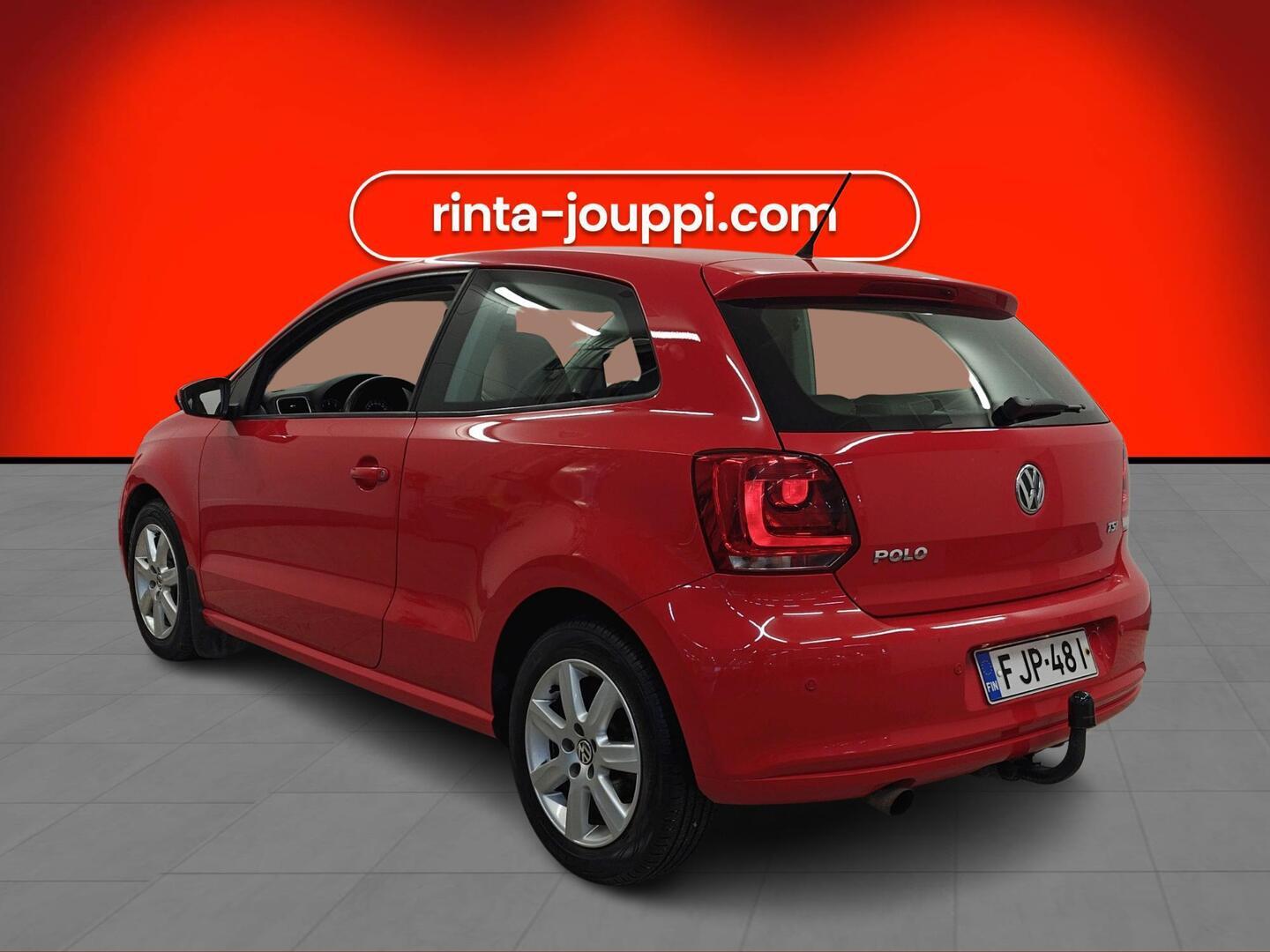 VOLKSWAGEN Polo 2010
