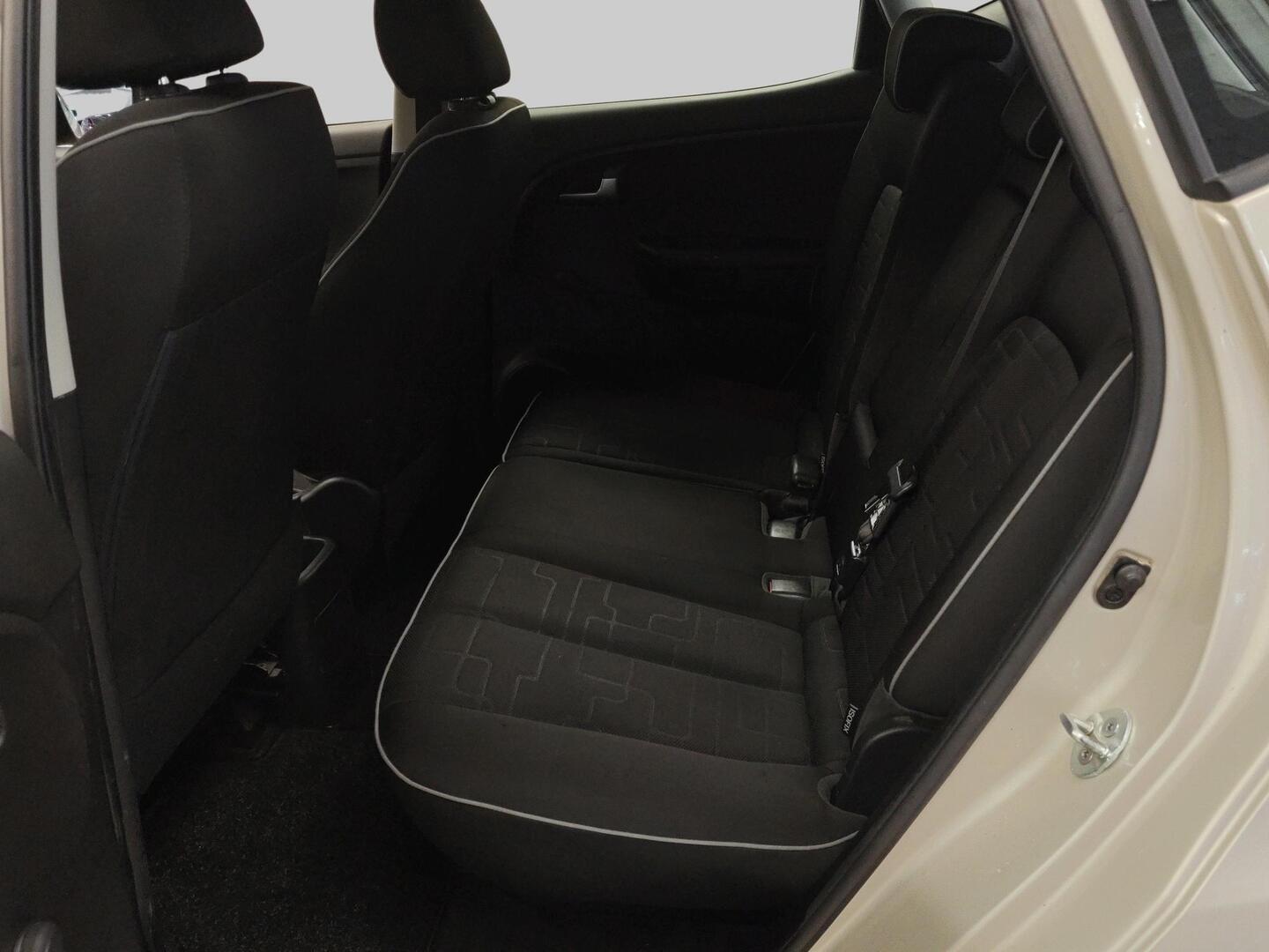 KIA Venga 2011