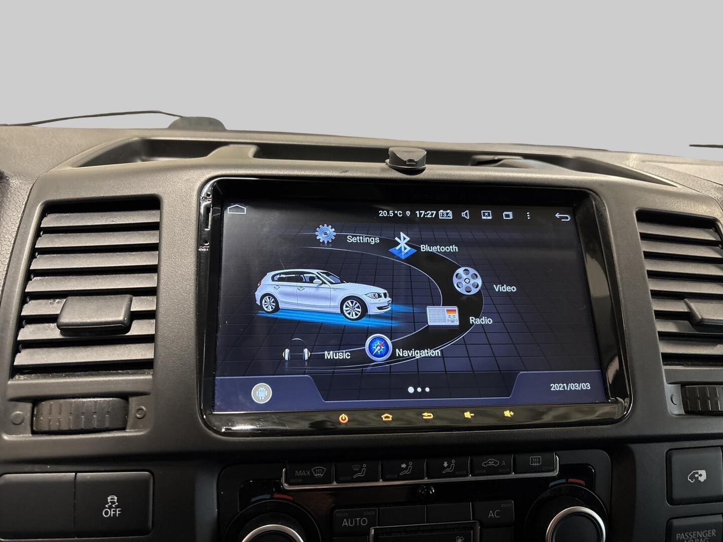VOLKSWAGEN Caravelle 2010