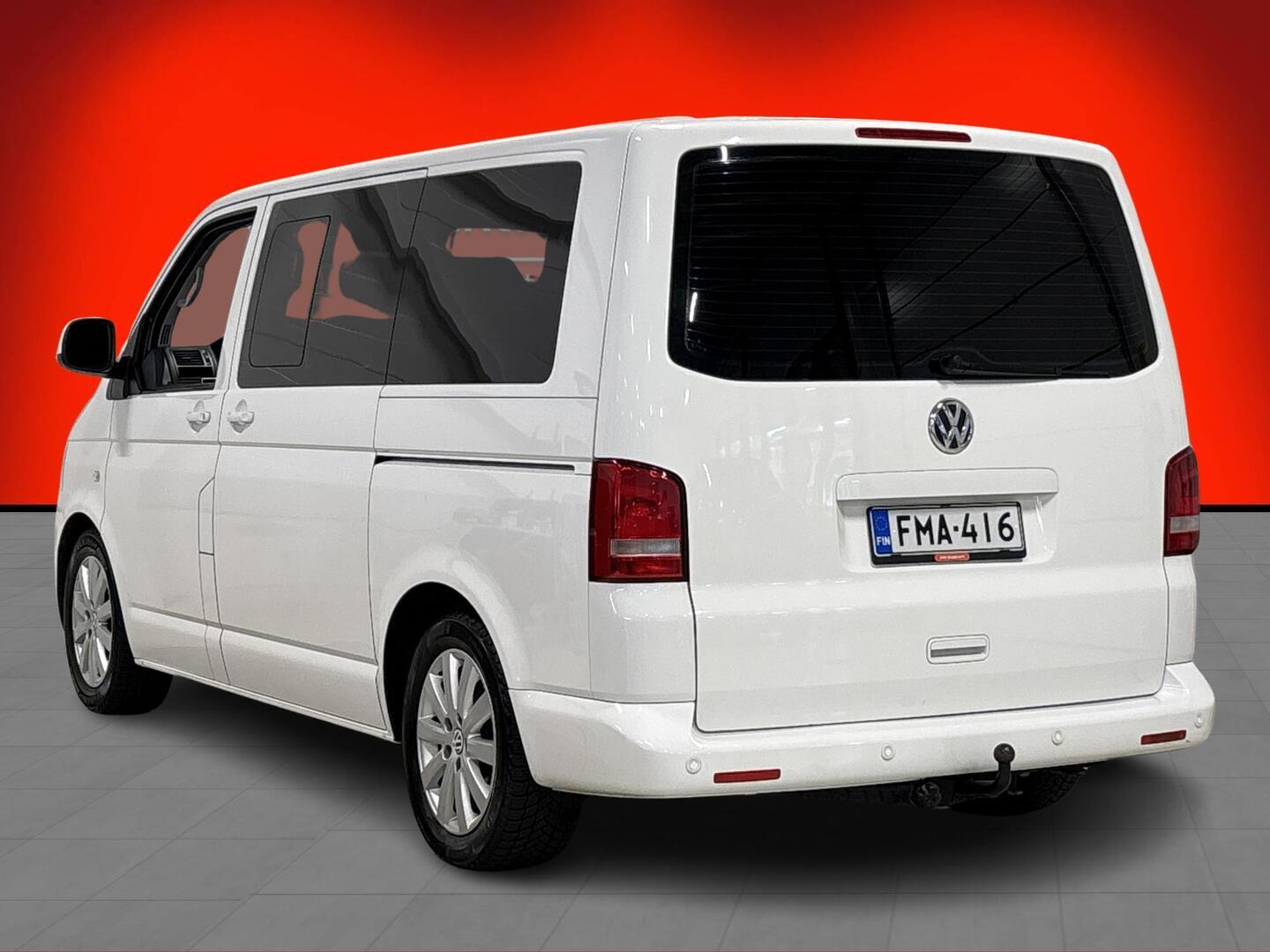 VOLKSWAGEN Caravelle 2010