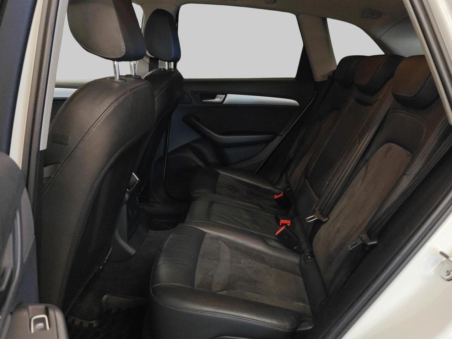 AUDI Q5 2016