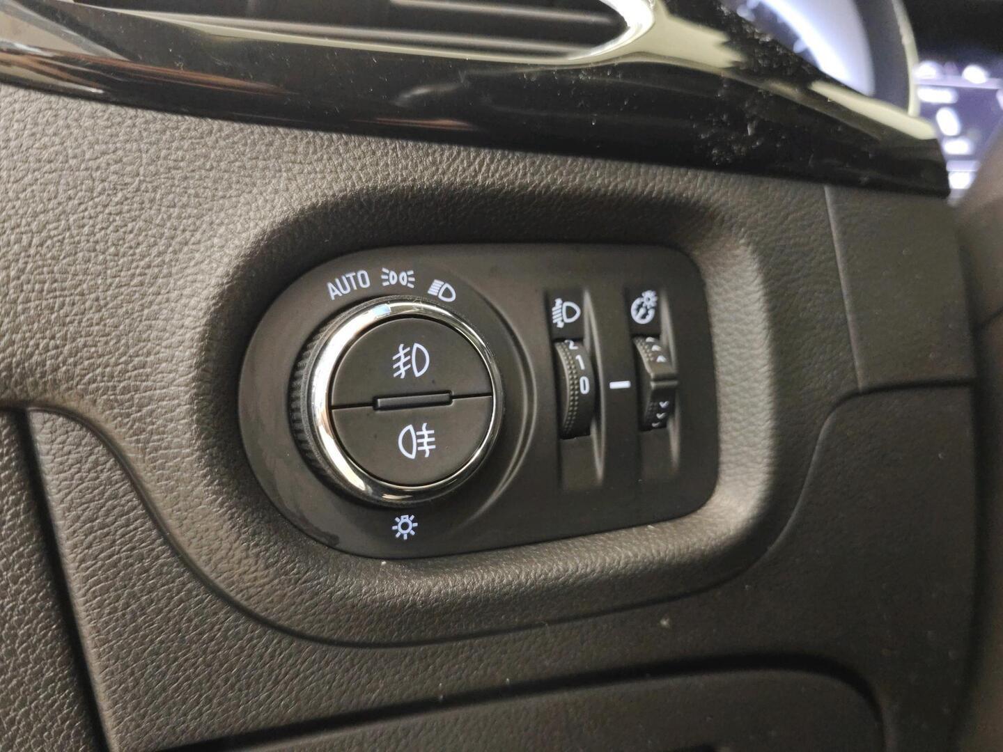 OPEL Astra 2018