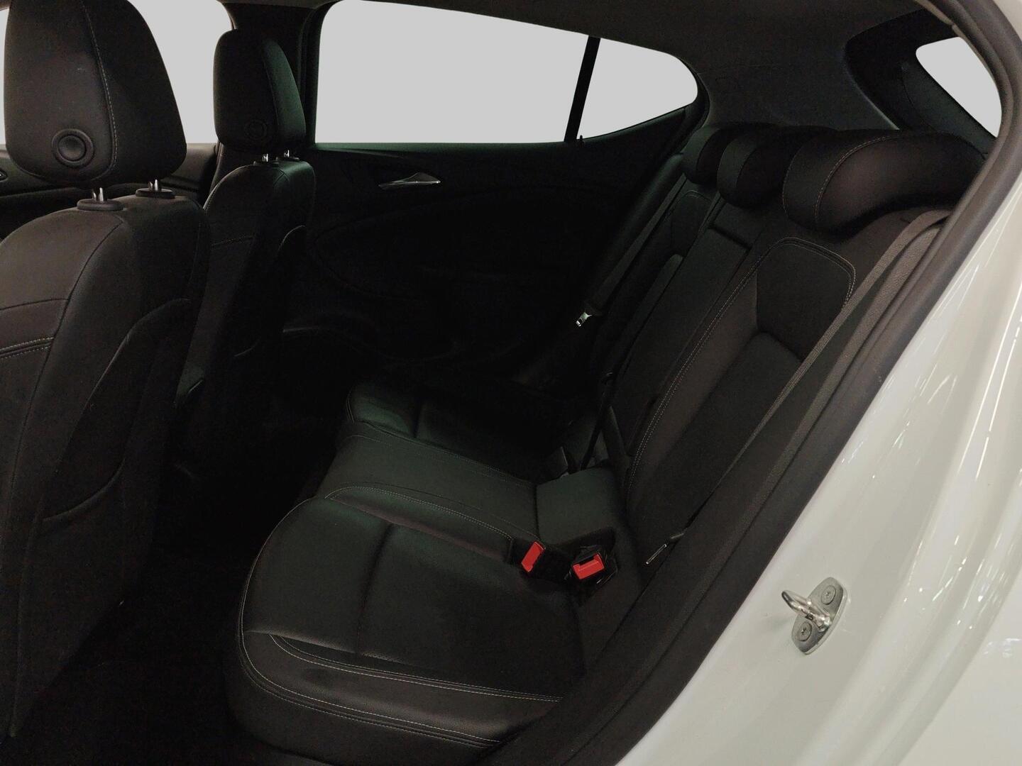OPEL Astra 2018