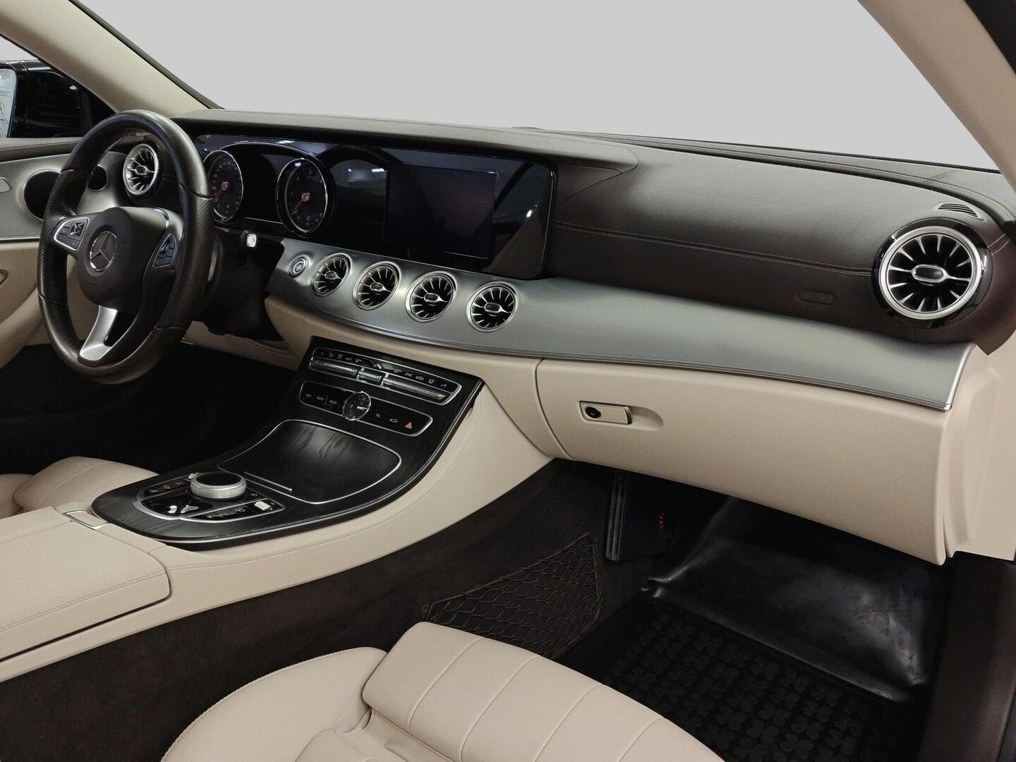 MERCEDES-BENZ E 2018