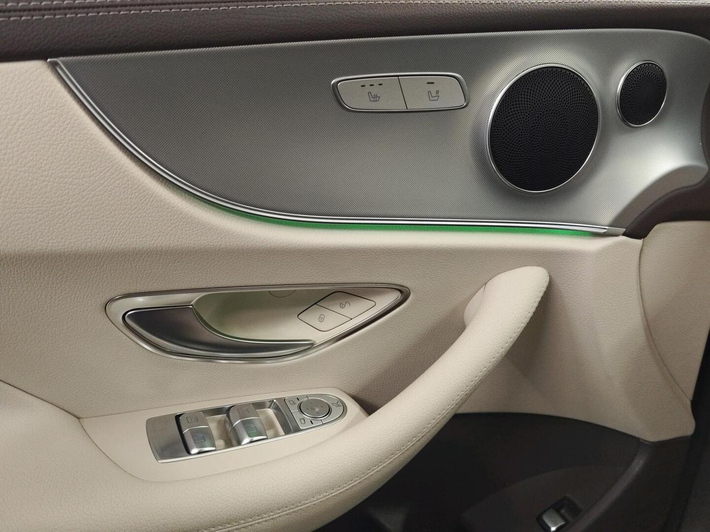 MERCEDES-BENZ E 2018