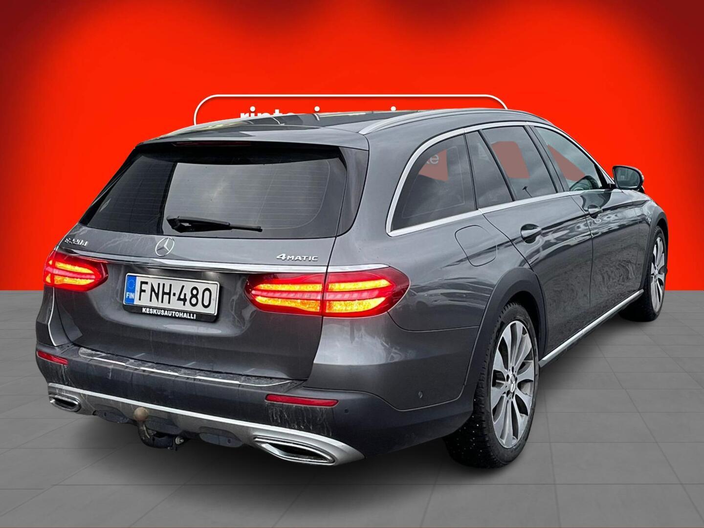 MERCEDES-BENZ E 2018