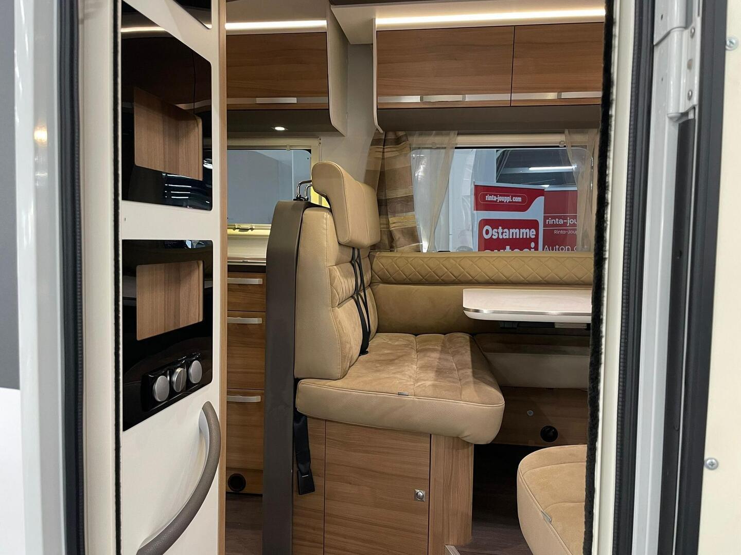 ADRIA Matrix M 670SL 2019