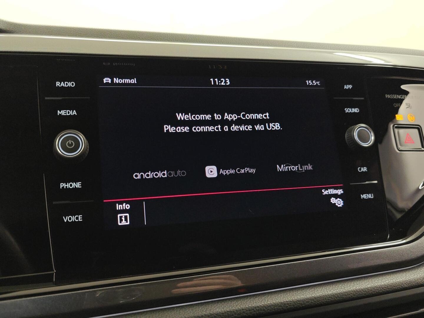 VOLKSWAGEN Polo 2019