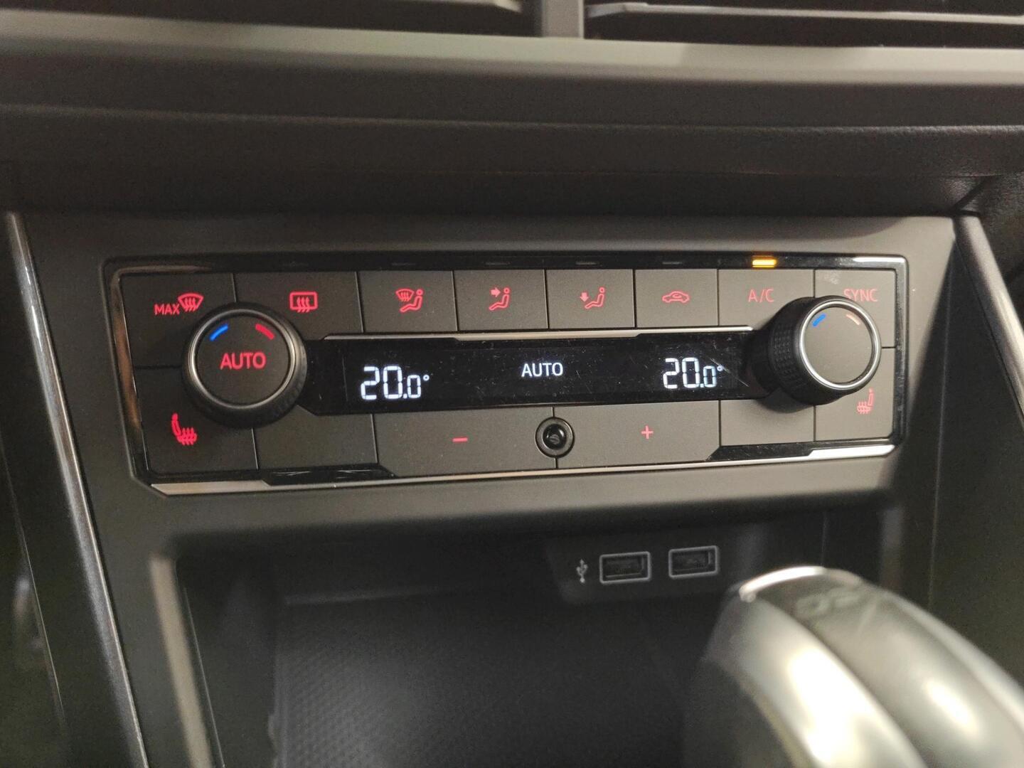 VOLKSWAGEN Polo 2019