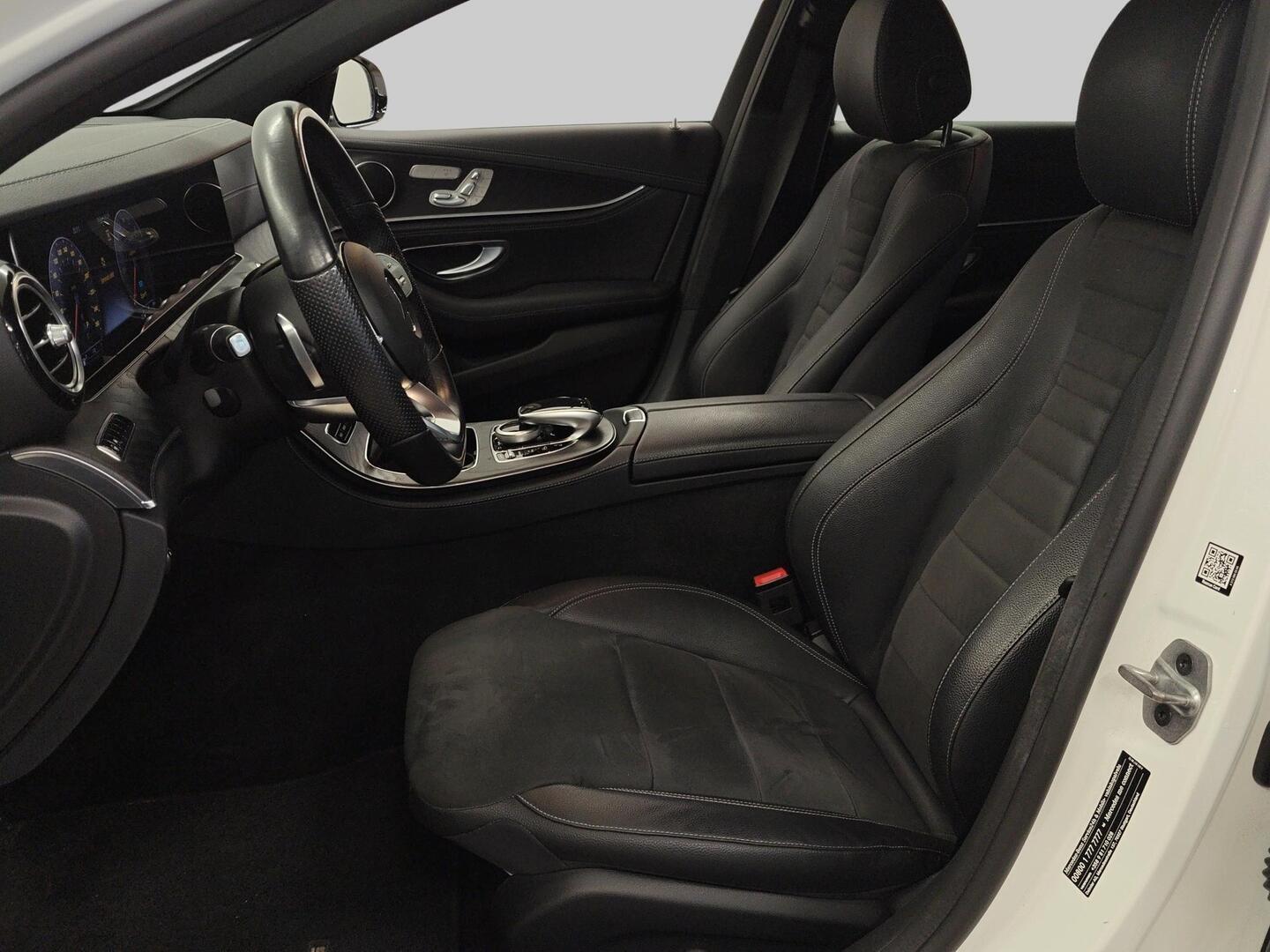 MERCEDES-BENZ E 2020