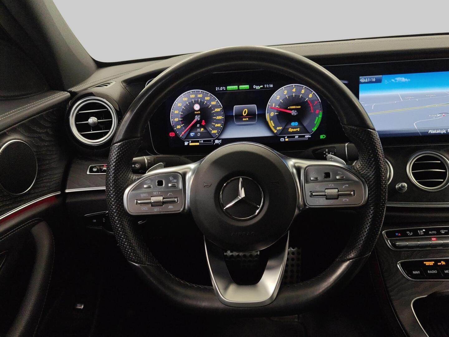 MERCEDES-BENZ E 2020