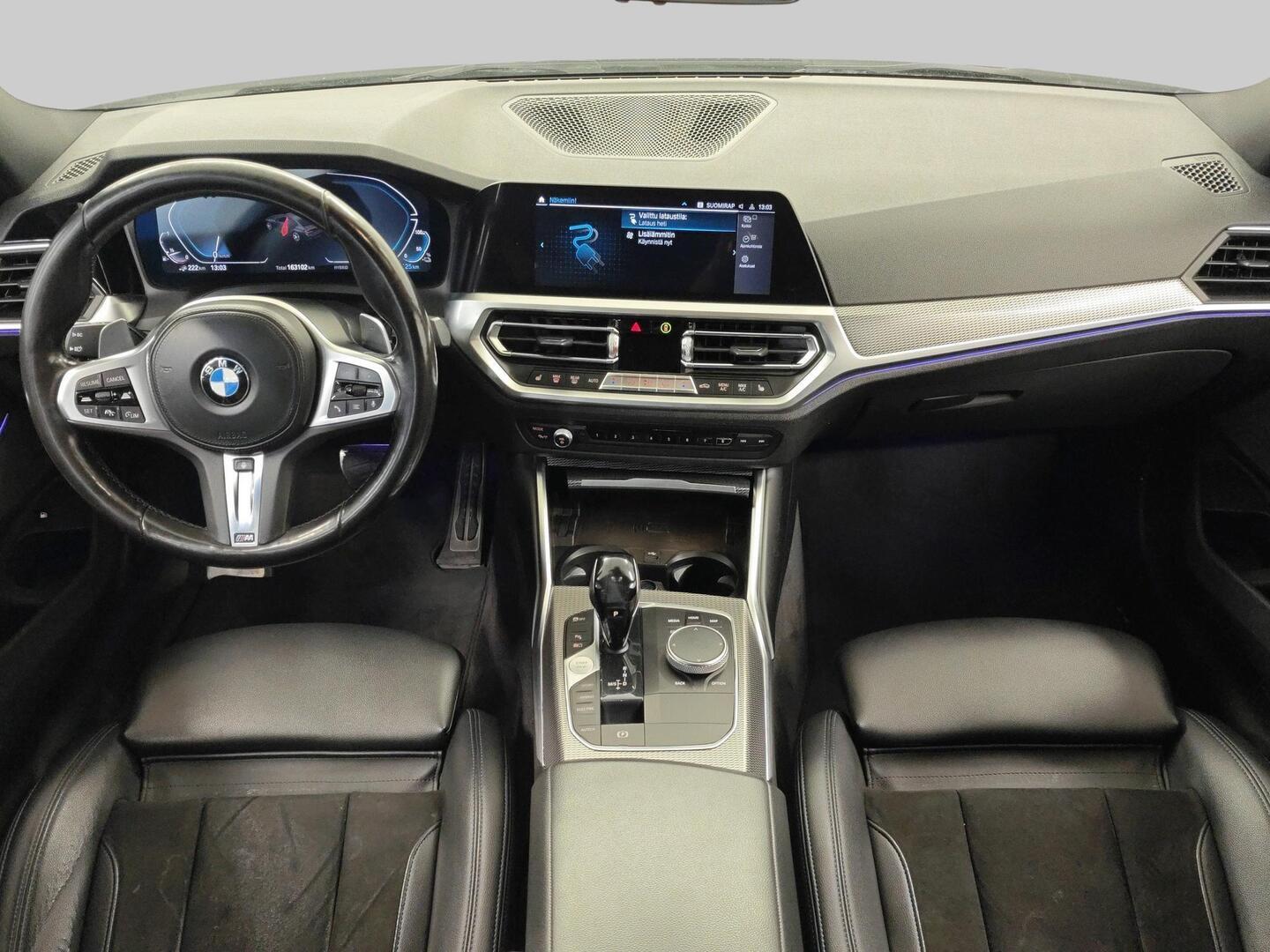 BMW 330 2020