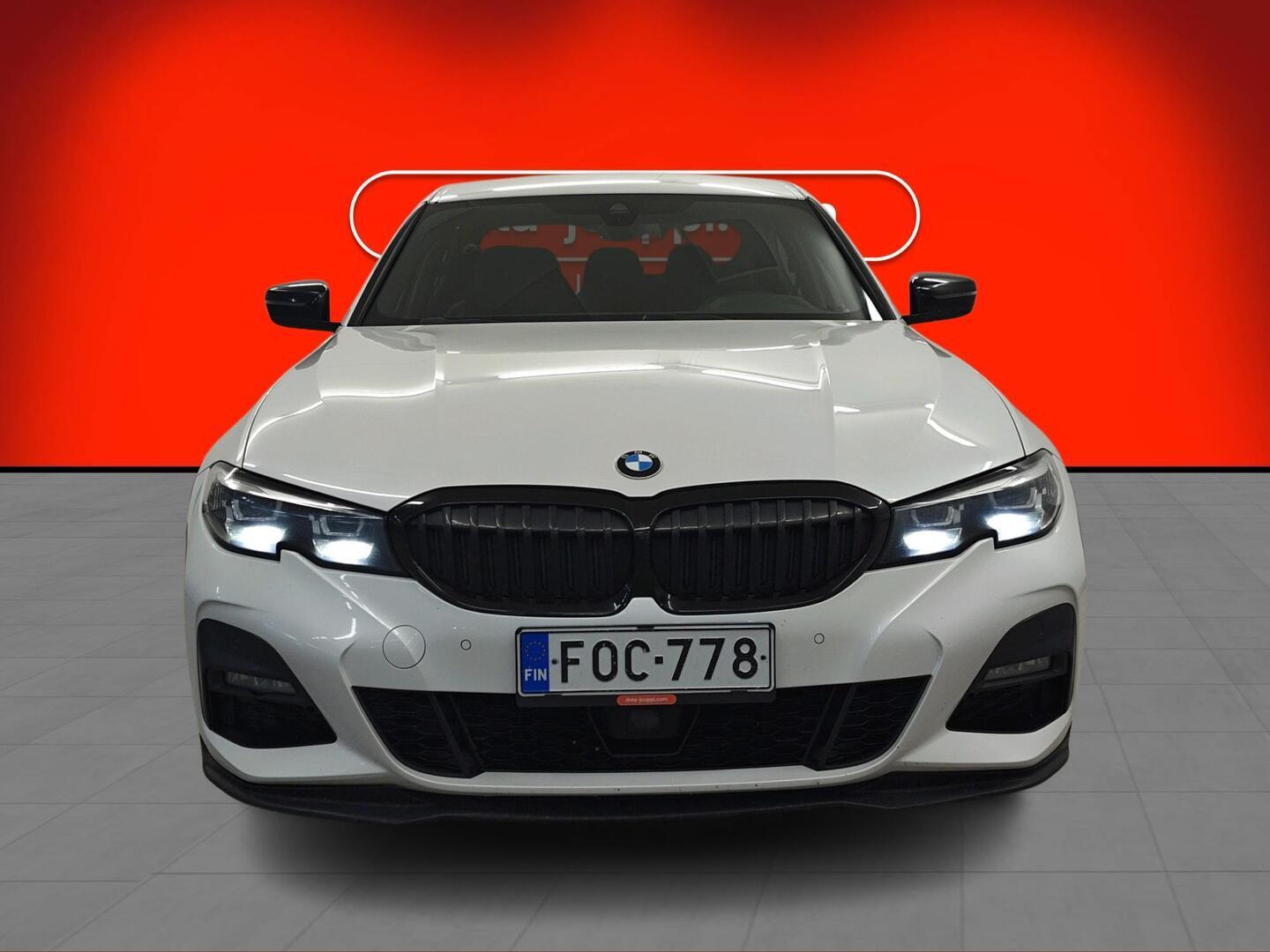 BMW 330 2020