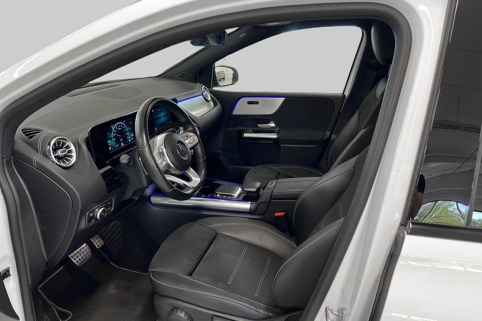 MERCEDES-BENZ B 2021