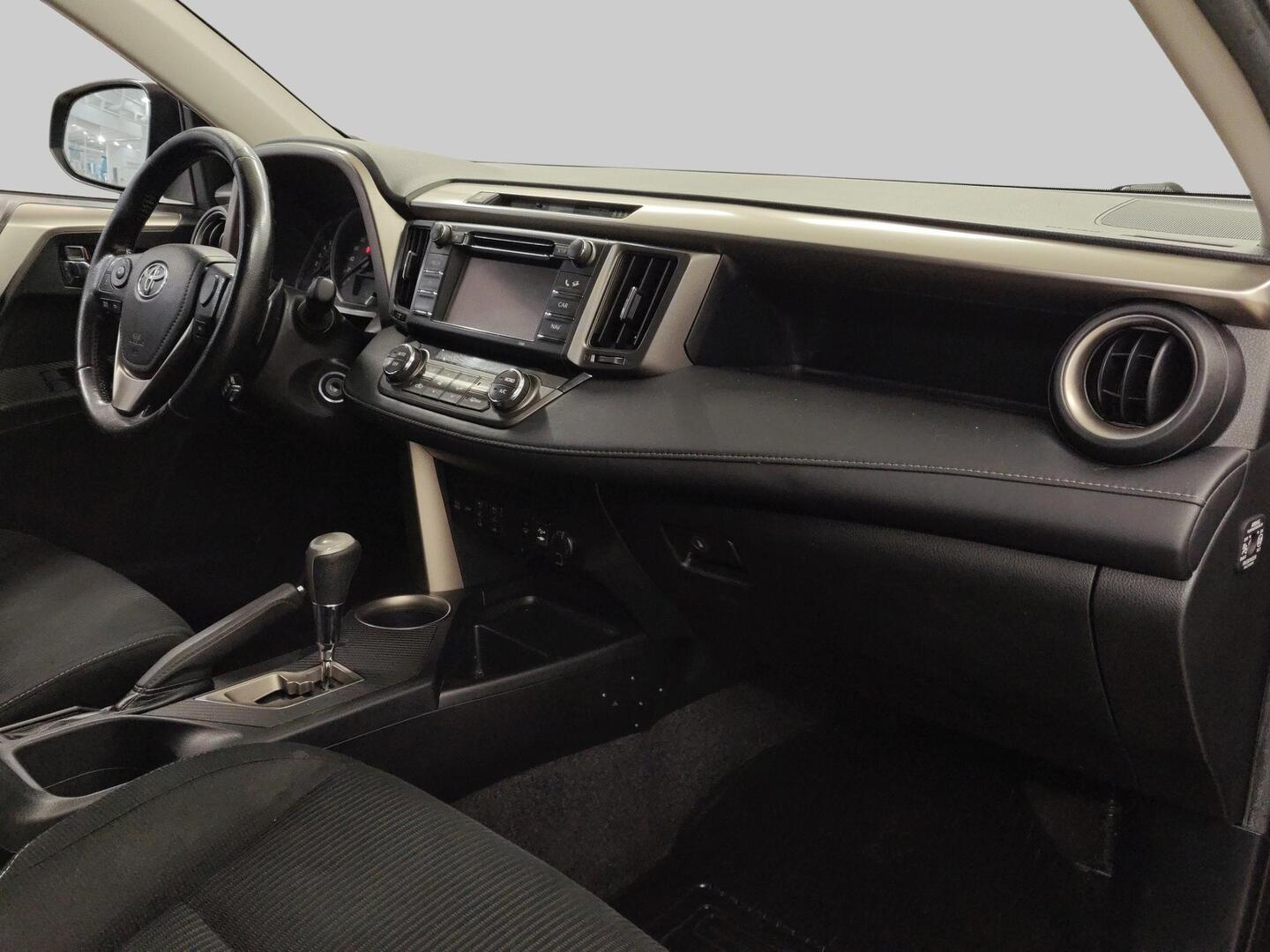 TOYOTA RAV4 2013