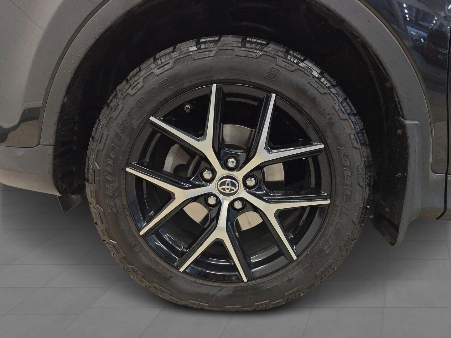TOYOTA RAV4 2013