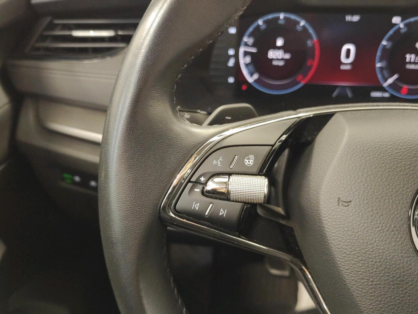 SKODA Octavia 2024