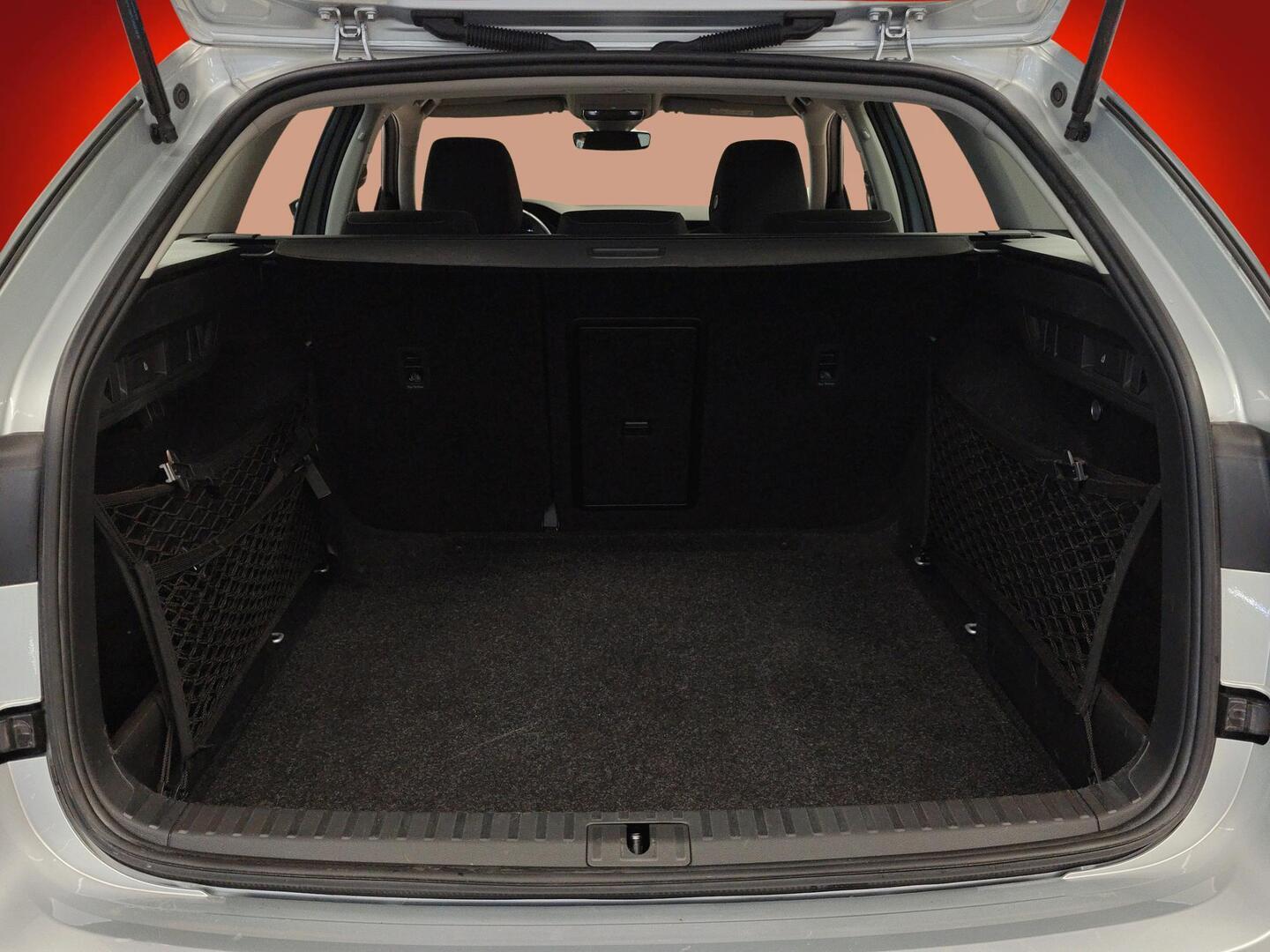 SKODA Octavia 2024