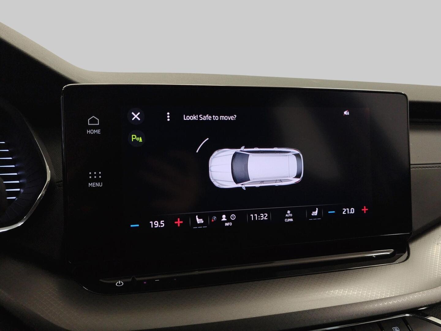 SKODA Octavia 2024