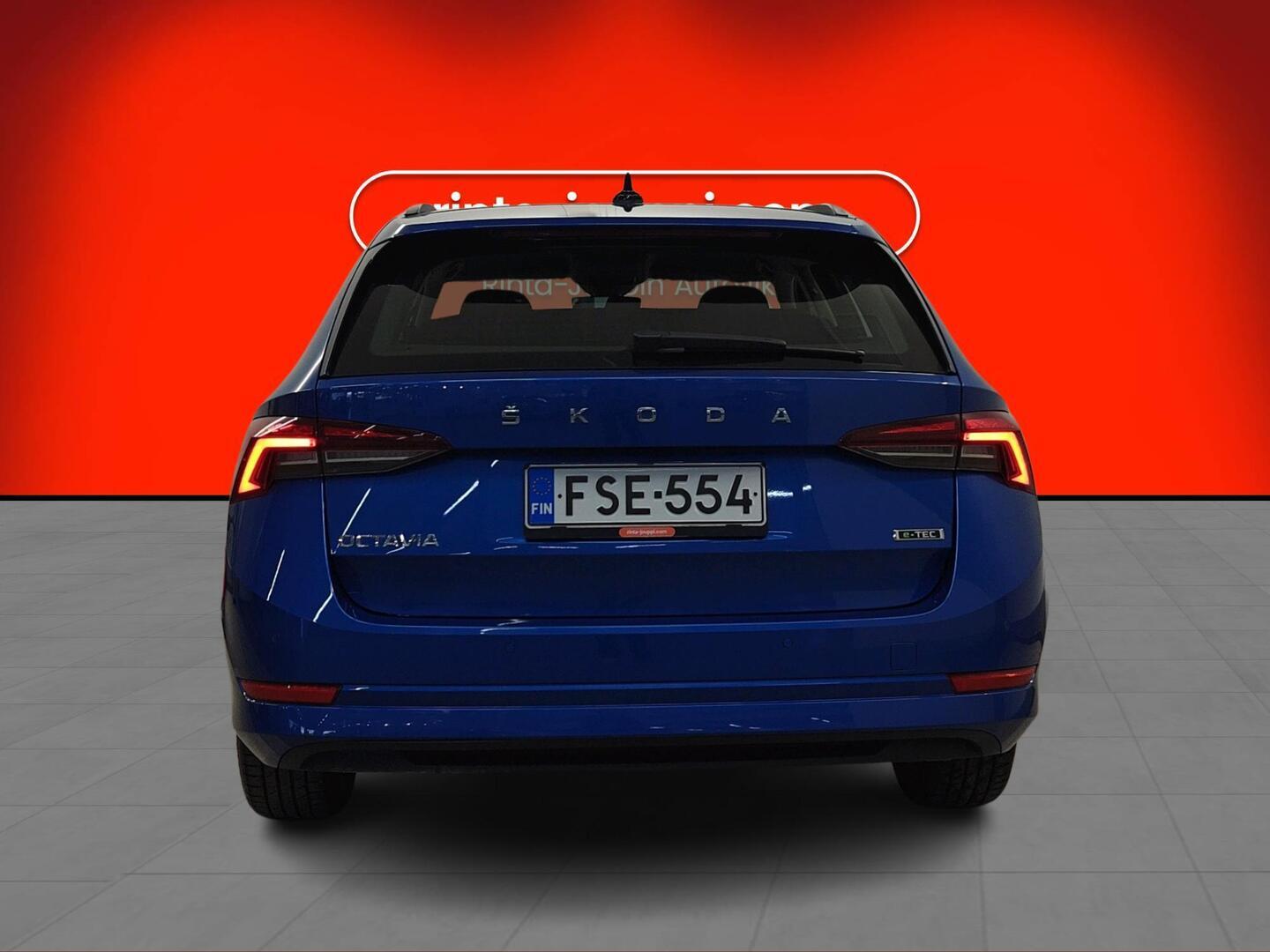 SKODA Octavia 2024