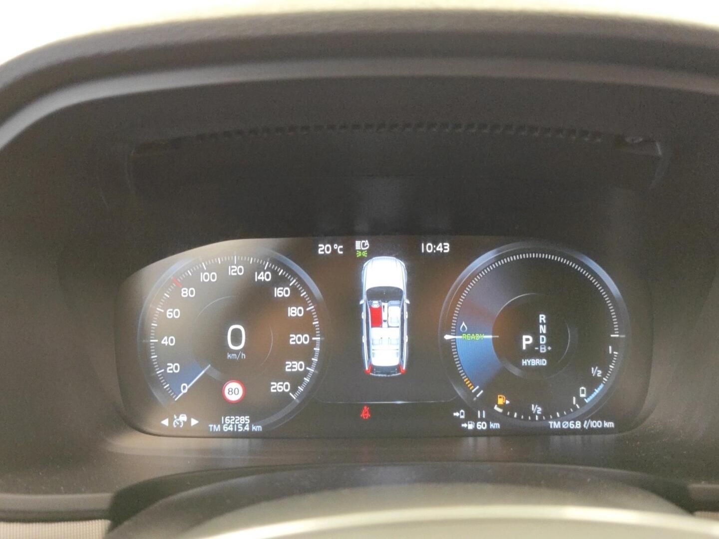 VOLVO V90 2021