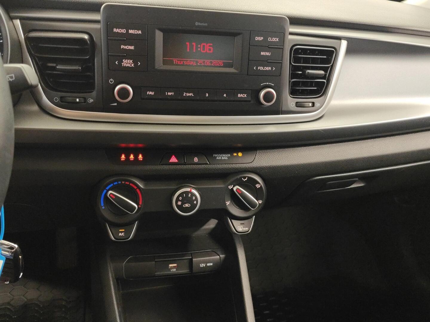 KIA Rio 2024