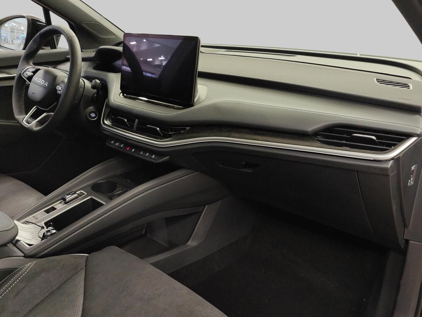 SKODA Enyaq 2026