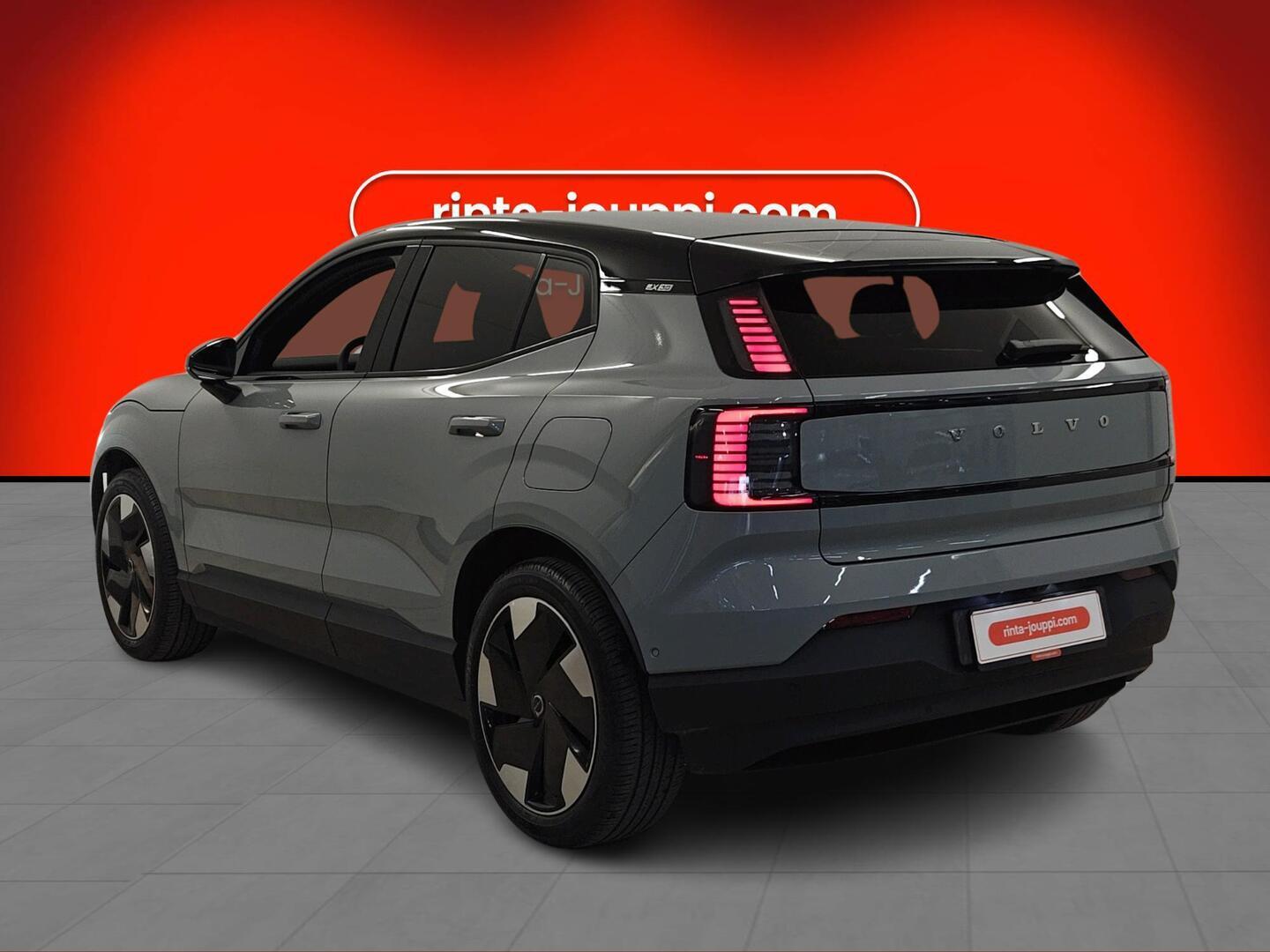 VOLVO EX30 2024