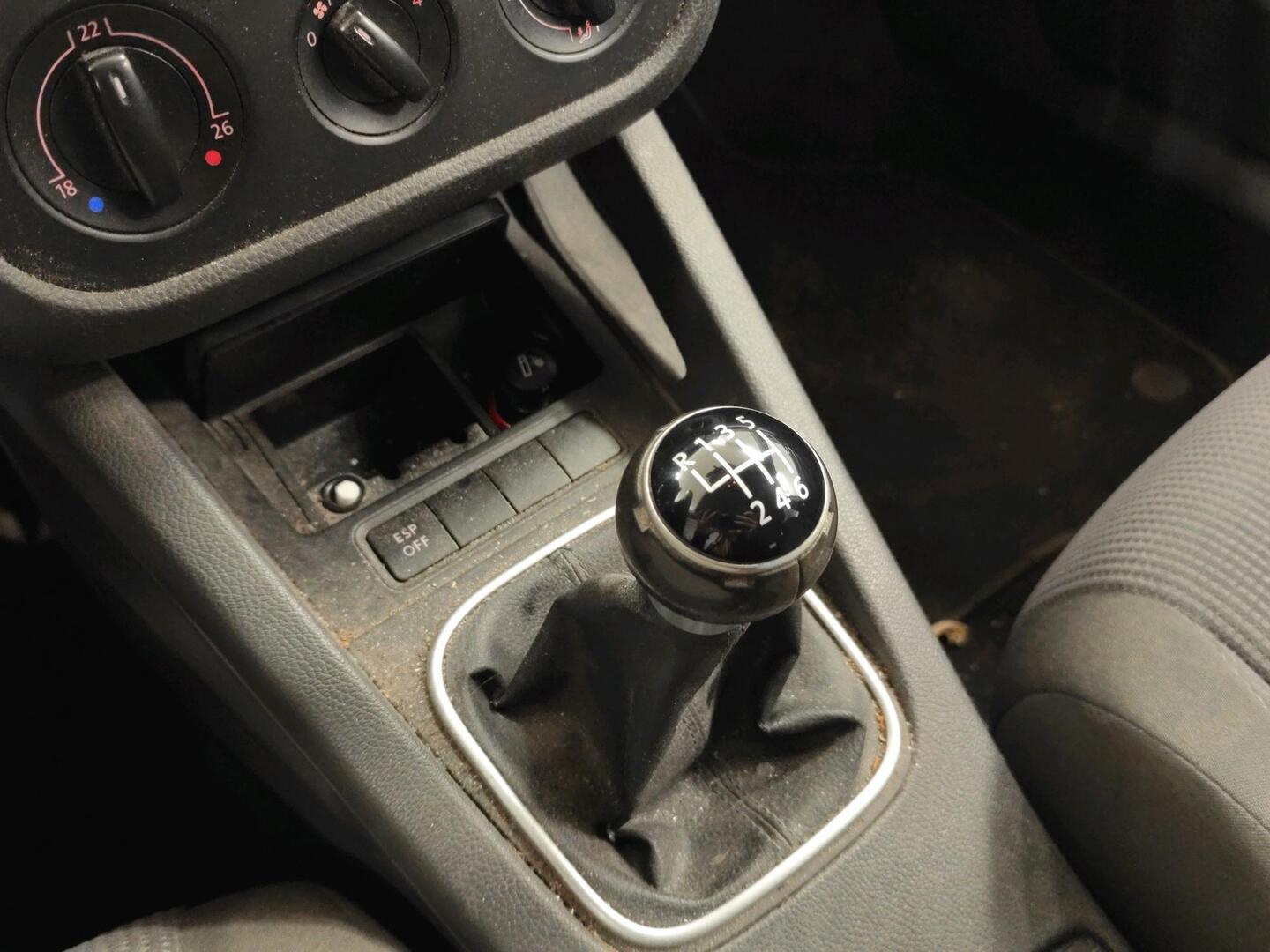 VOLKSWAGEN Golf 2007