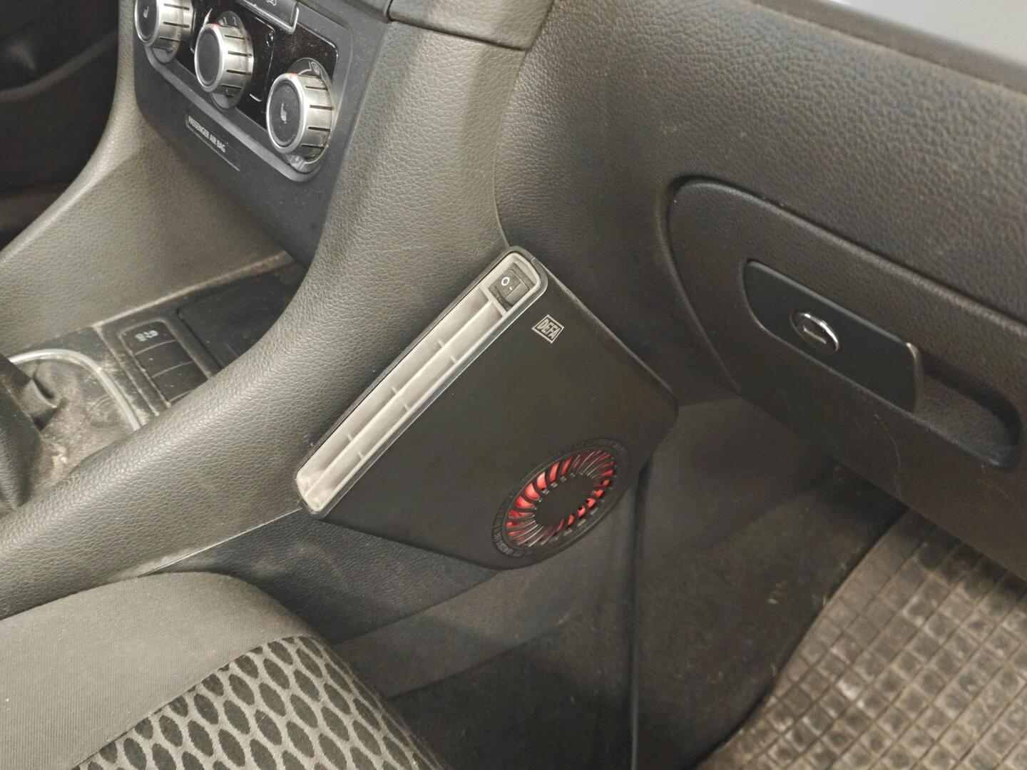 VOLKSWAGEN Golf 2011