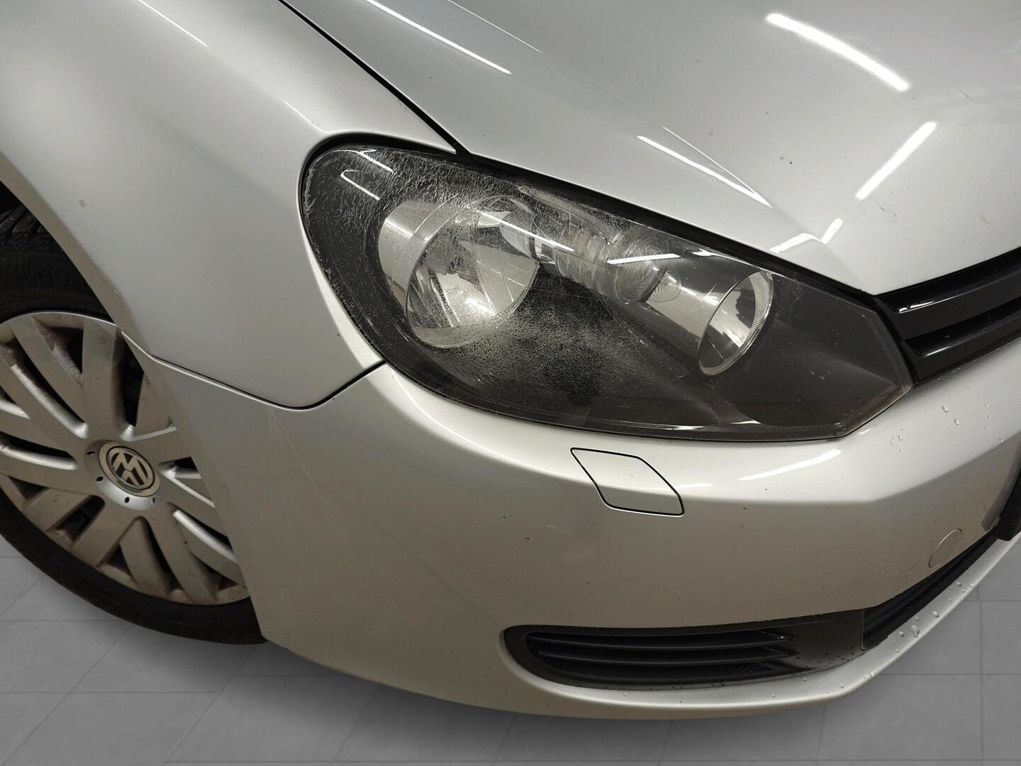 VOLKSWAGEN Golf 2011