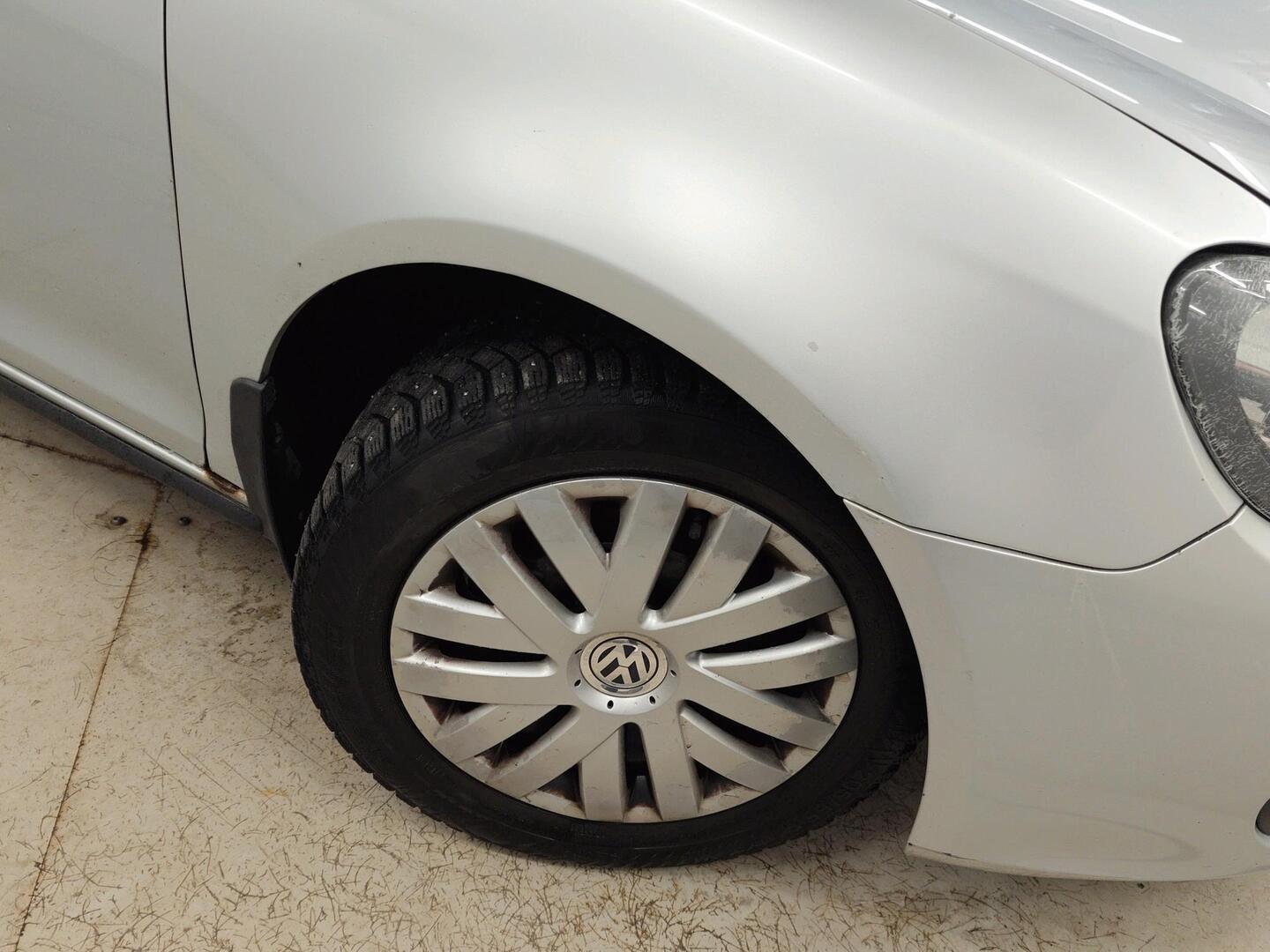 VOLKSWAGEN Golf 2011