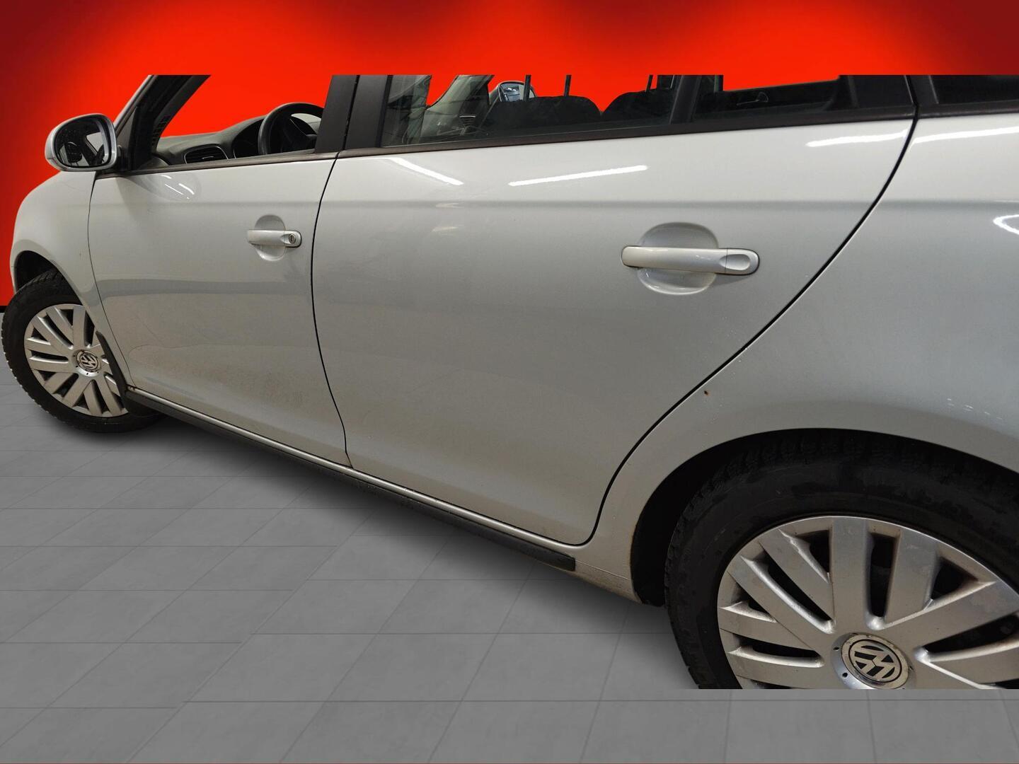 VOLKSWAGEN Golf 2011