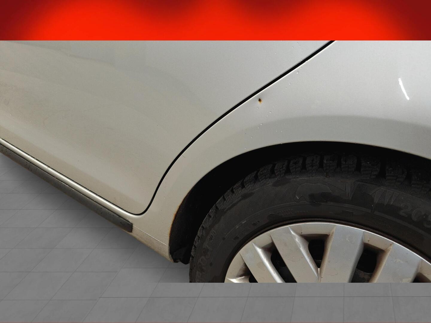 VOLKSWAGEN Golf 2011