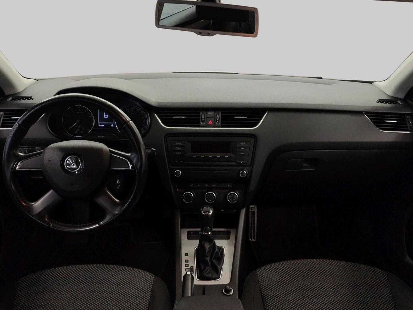 SKODA Octavia 2014