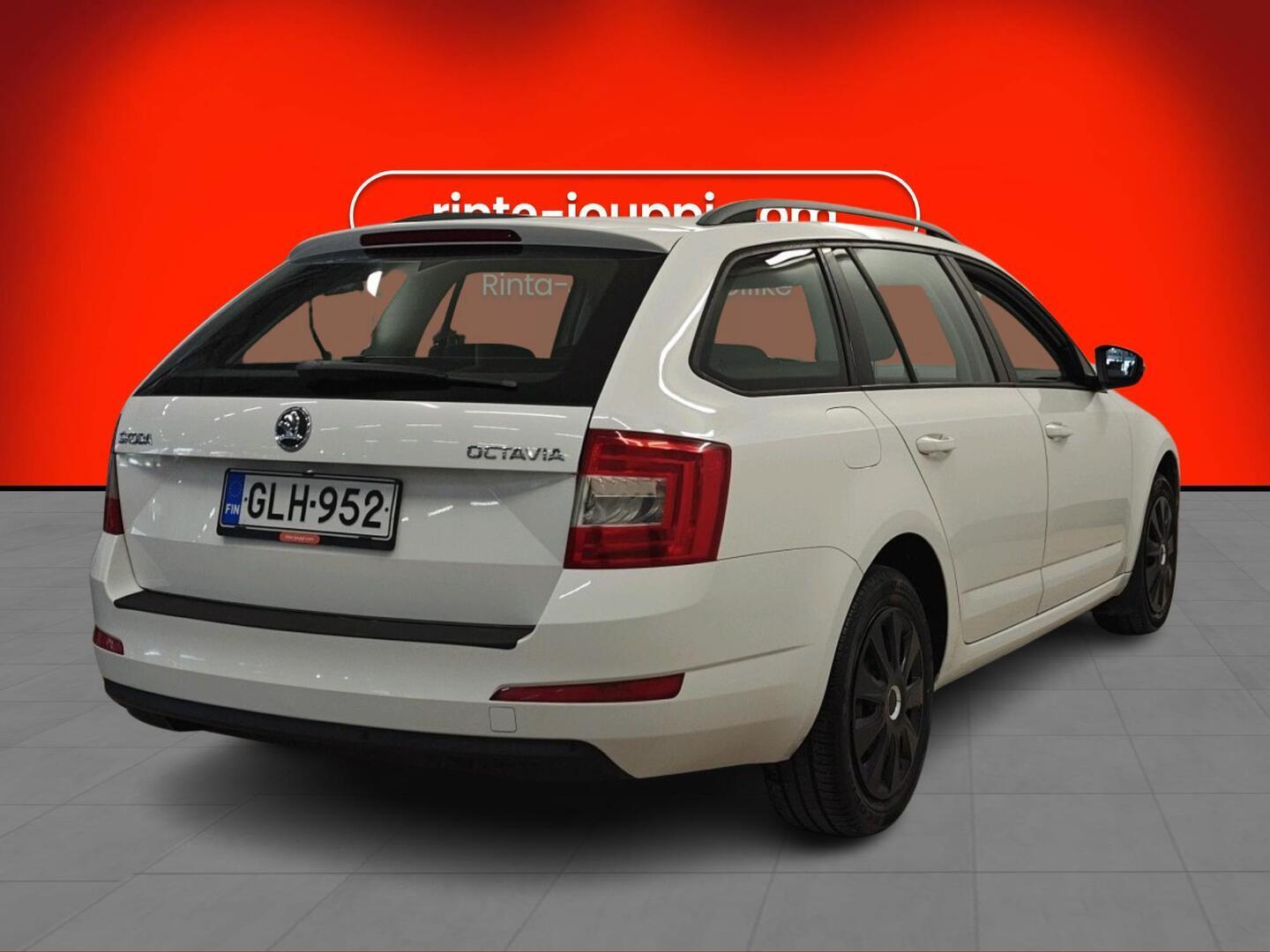 SKODA Octavia 2014
