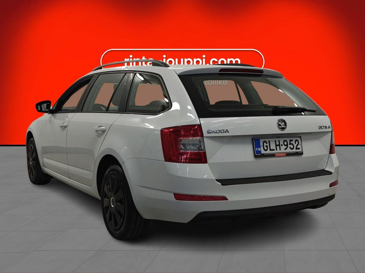 SKODA Octavia 2014