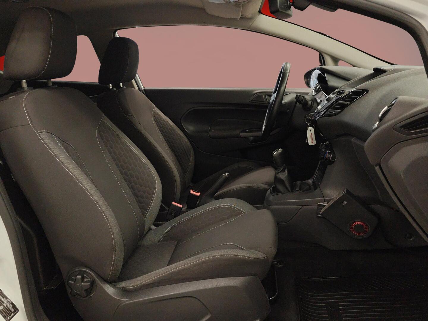 FORD Fiesta Van 2014