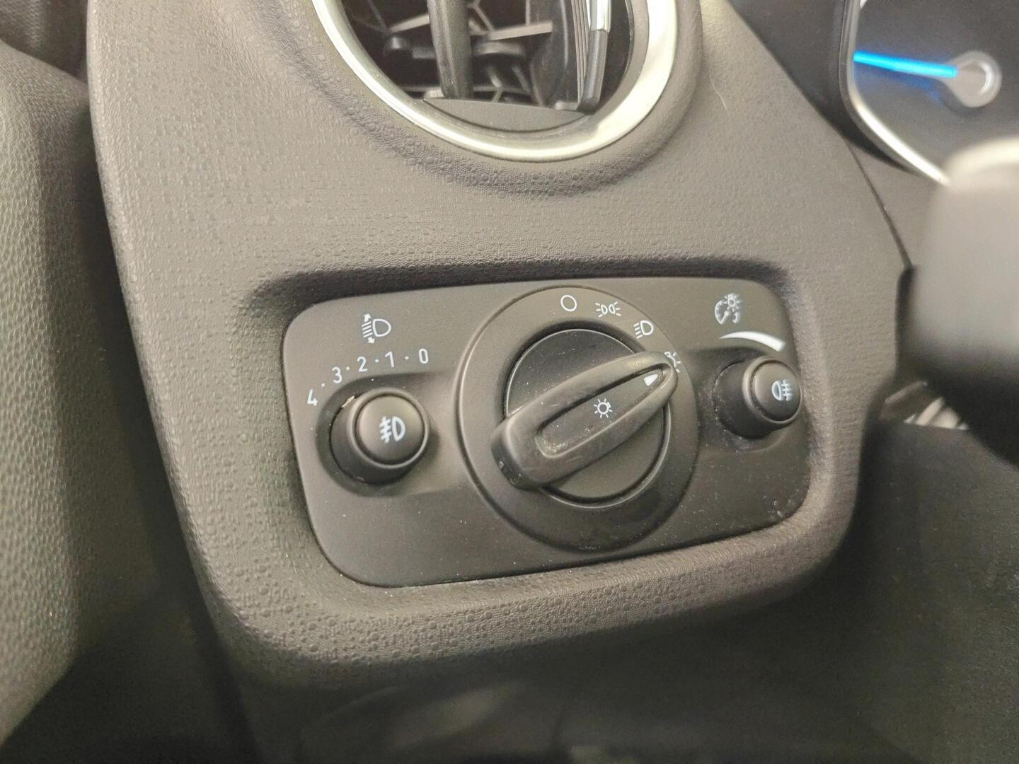 FORD Fiesta Van 2014