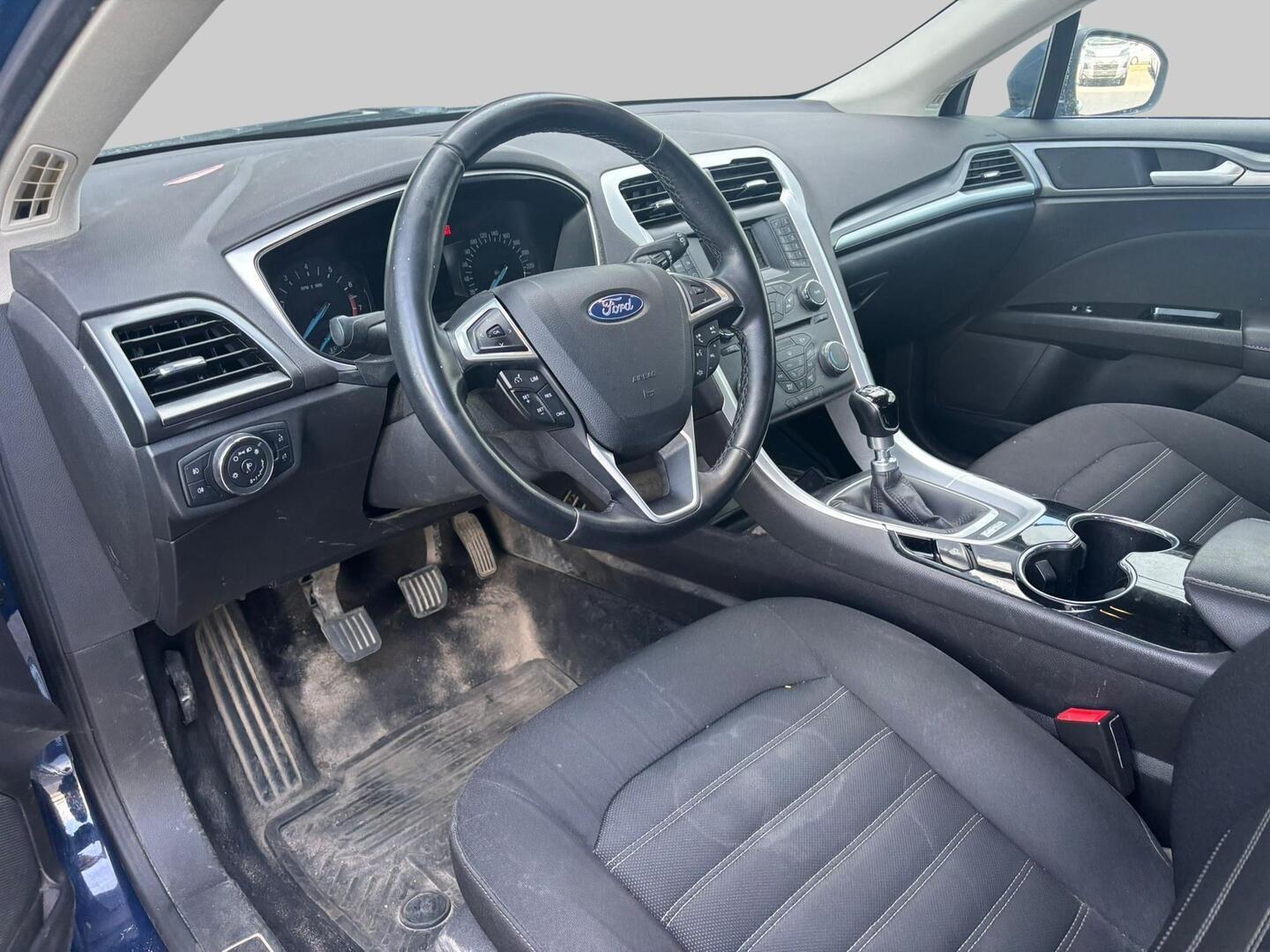 FORD Mondeo 2015