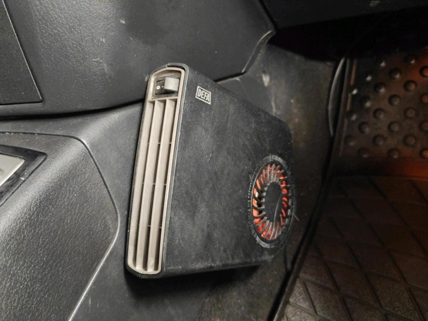 MITSUBISHI Pajero 2016