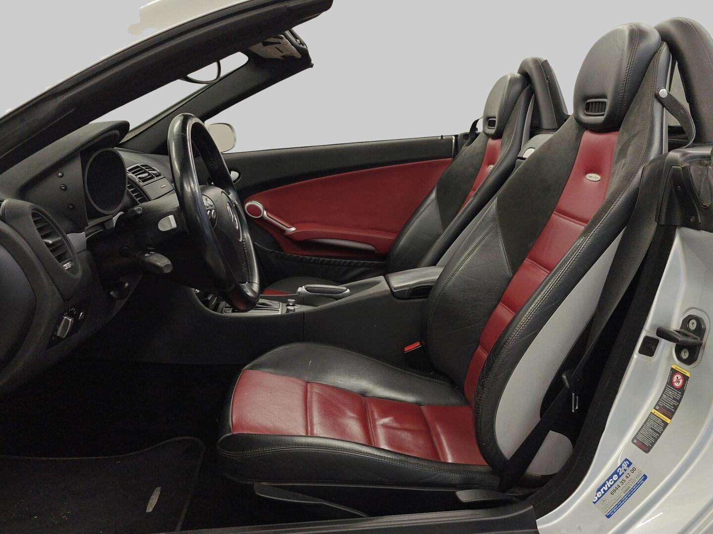 MERCEDES-BENZ SLK 55 AMG 2005