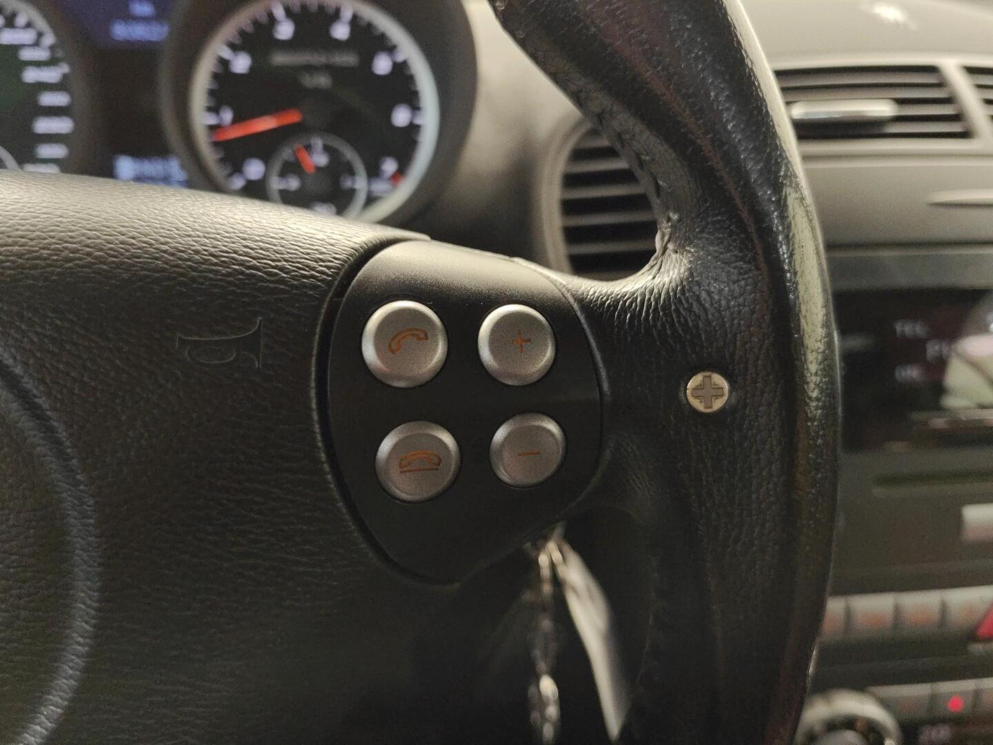 MERCEDES-BENZ SLK 55 AMG 2005